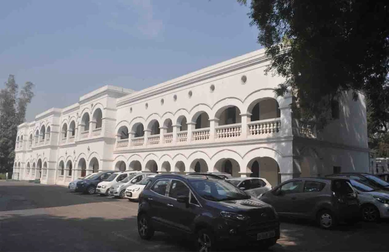 Conservation Strategy for The Maidens Hotel, Civil Lines, Delhi