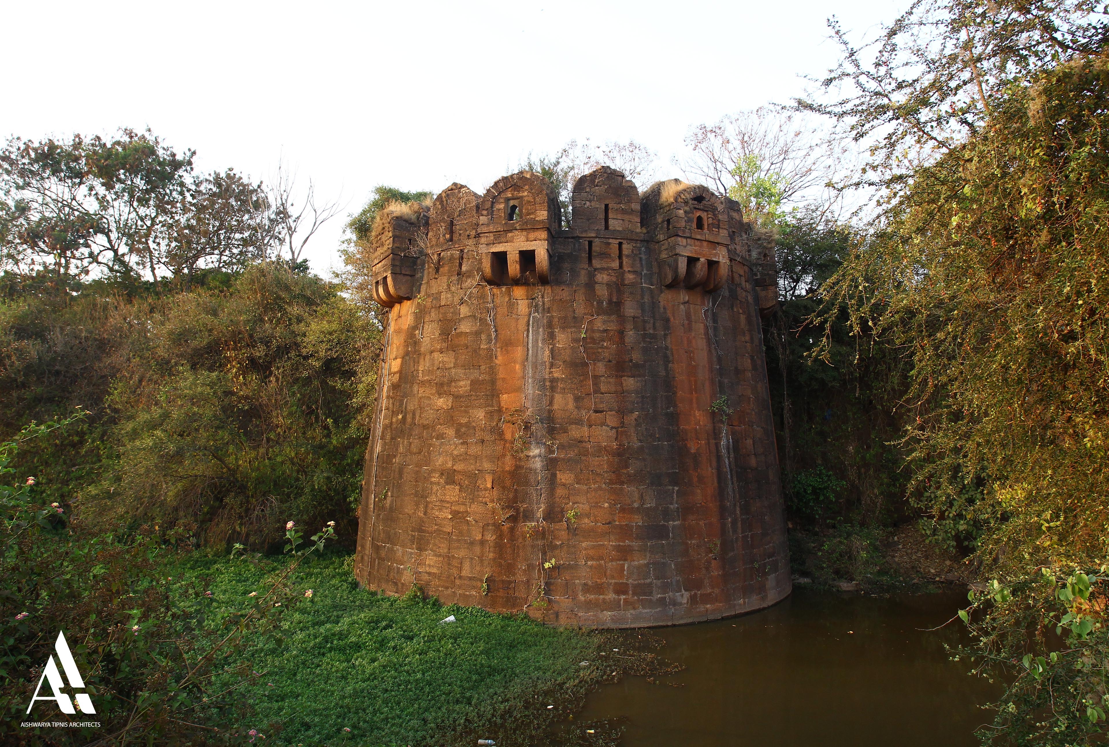 Restoration of the Fort Wall and Development of the Moat Area as part of the Belagavi Smart City Project